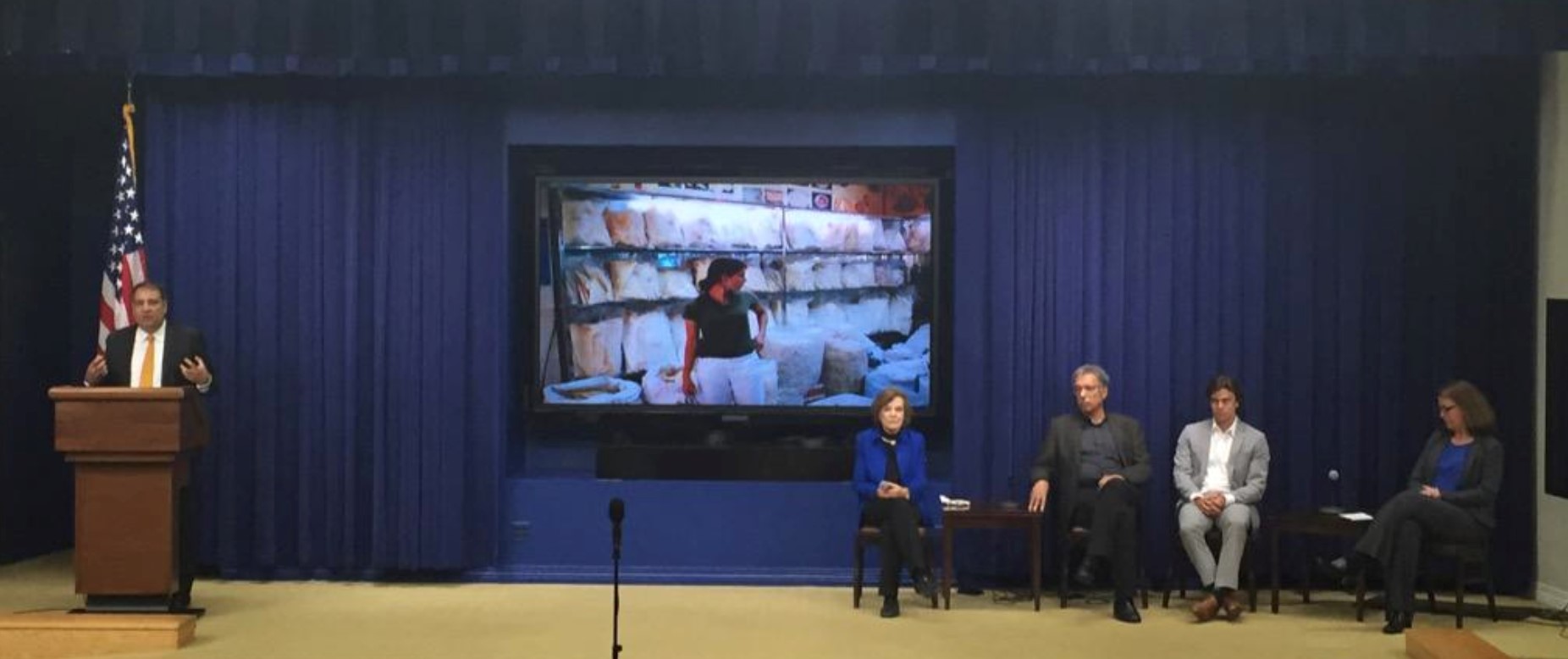 Dr. Daniel Pauly at a White House event on citizen science.