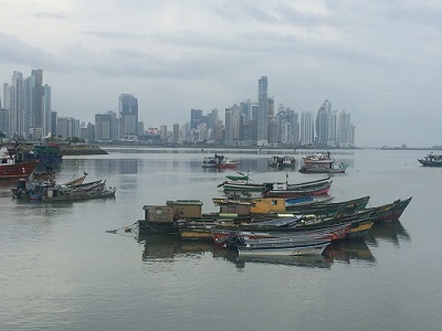Artisanal fishers, Panama City, Photo by Valentina Ruiz Leotaud.